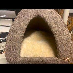 COPY - Brand new cat/puppy bed